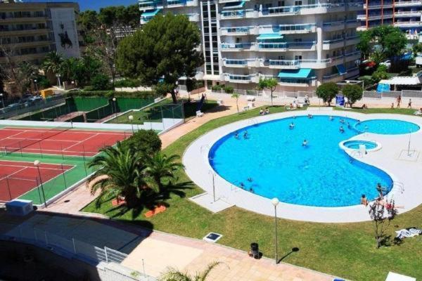 Апартаменти Larimar Big Swimming Pool Салоу Екстер'єр фото